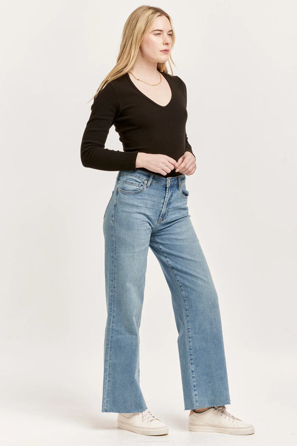 FIONA Hi-Rise Wide Leg Jeans