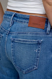 Cropped Classic Straight Jeans